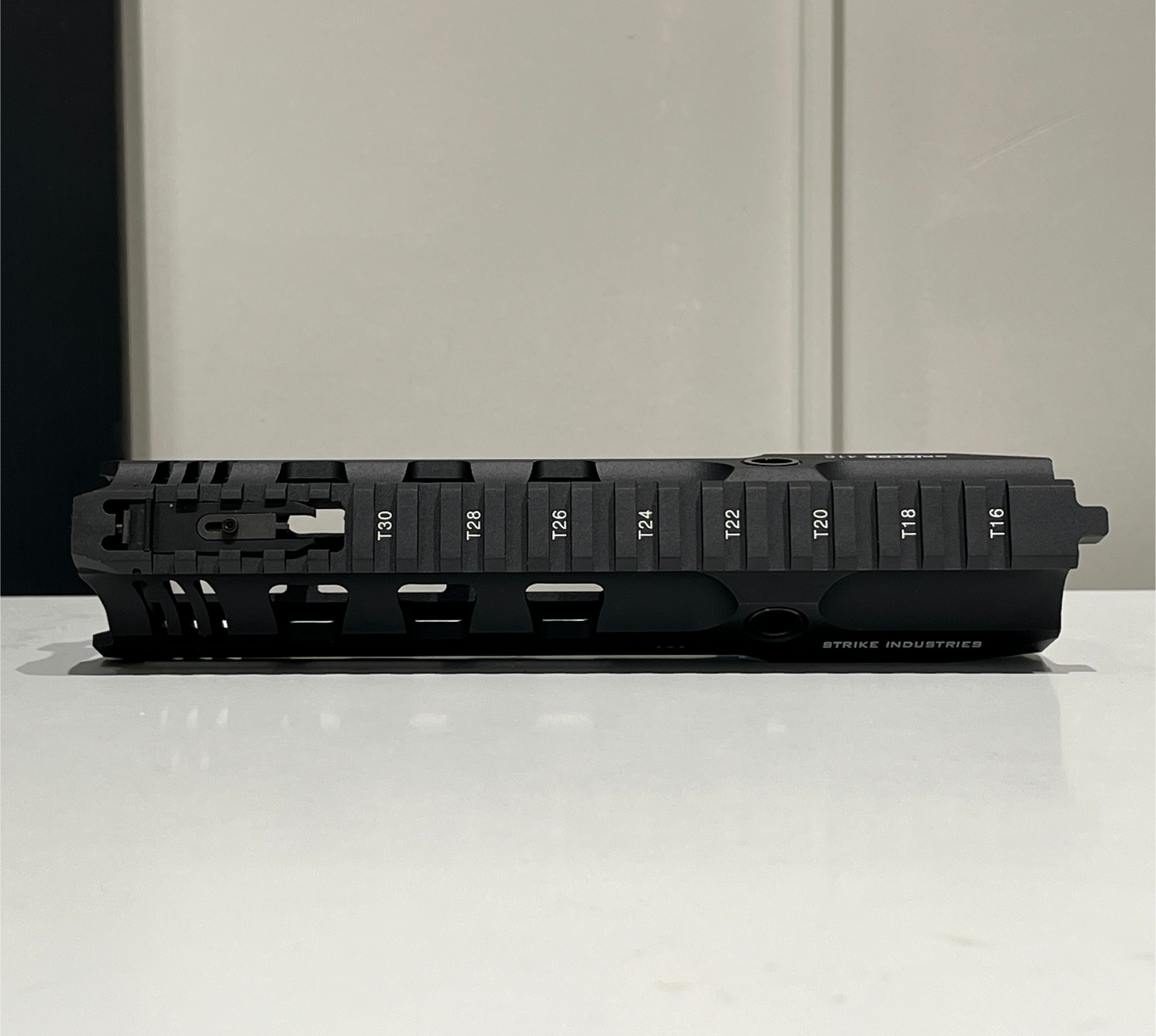 Strike Industries Gridlok Aluminium Alloy Handguard for 416 Gel Blaster Model