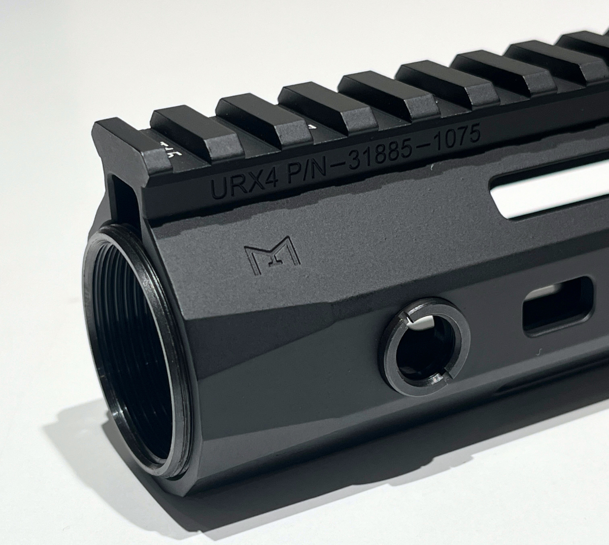 URX4 M4/M16 M-LOK 10.75 INCH Aluminium Handguard For Gel Blaster