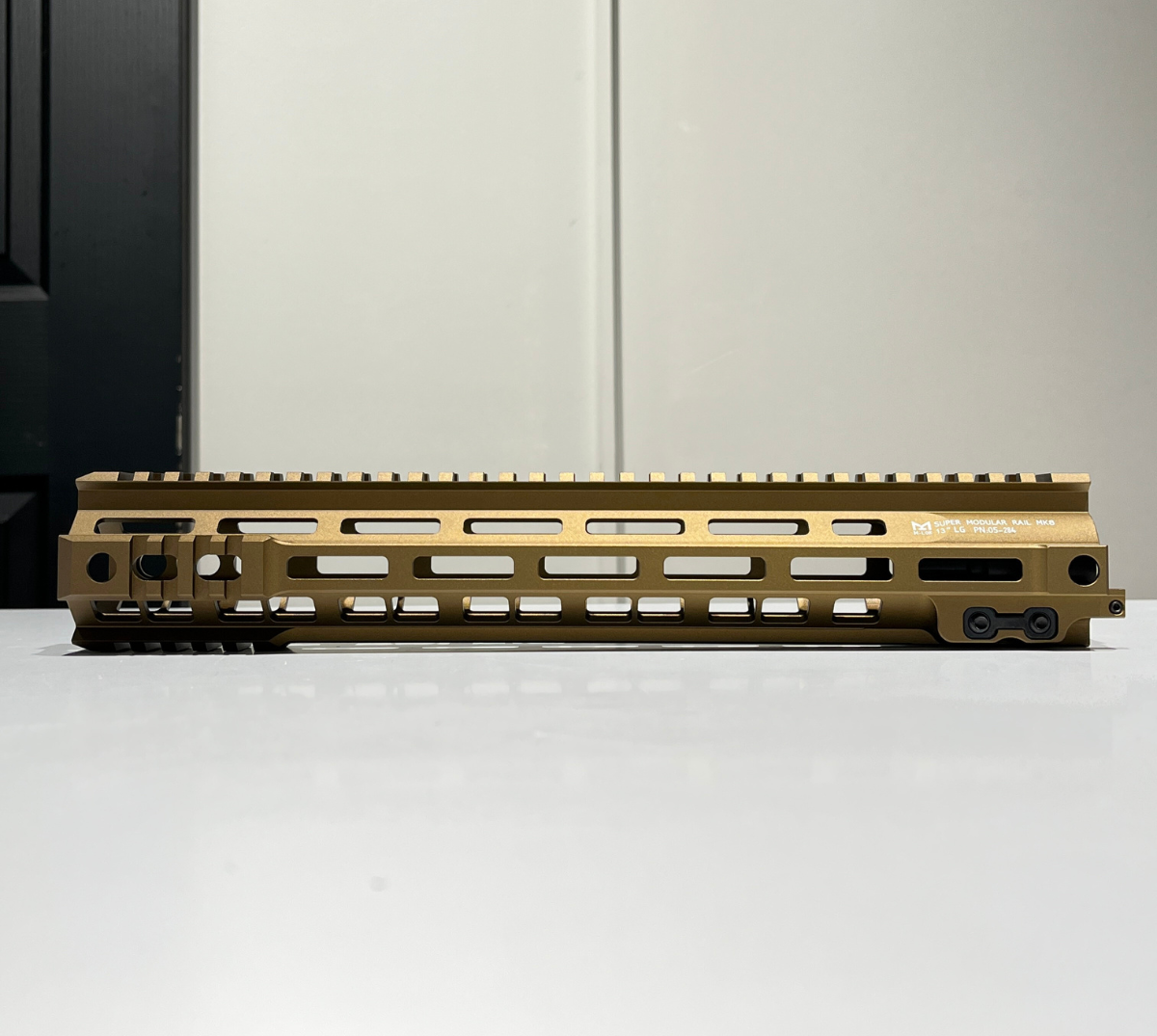 Geissele 13.5‘’ MK8 Super Modular Rail M-LOK Handguard For Gel Blaster - Tan